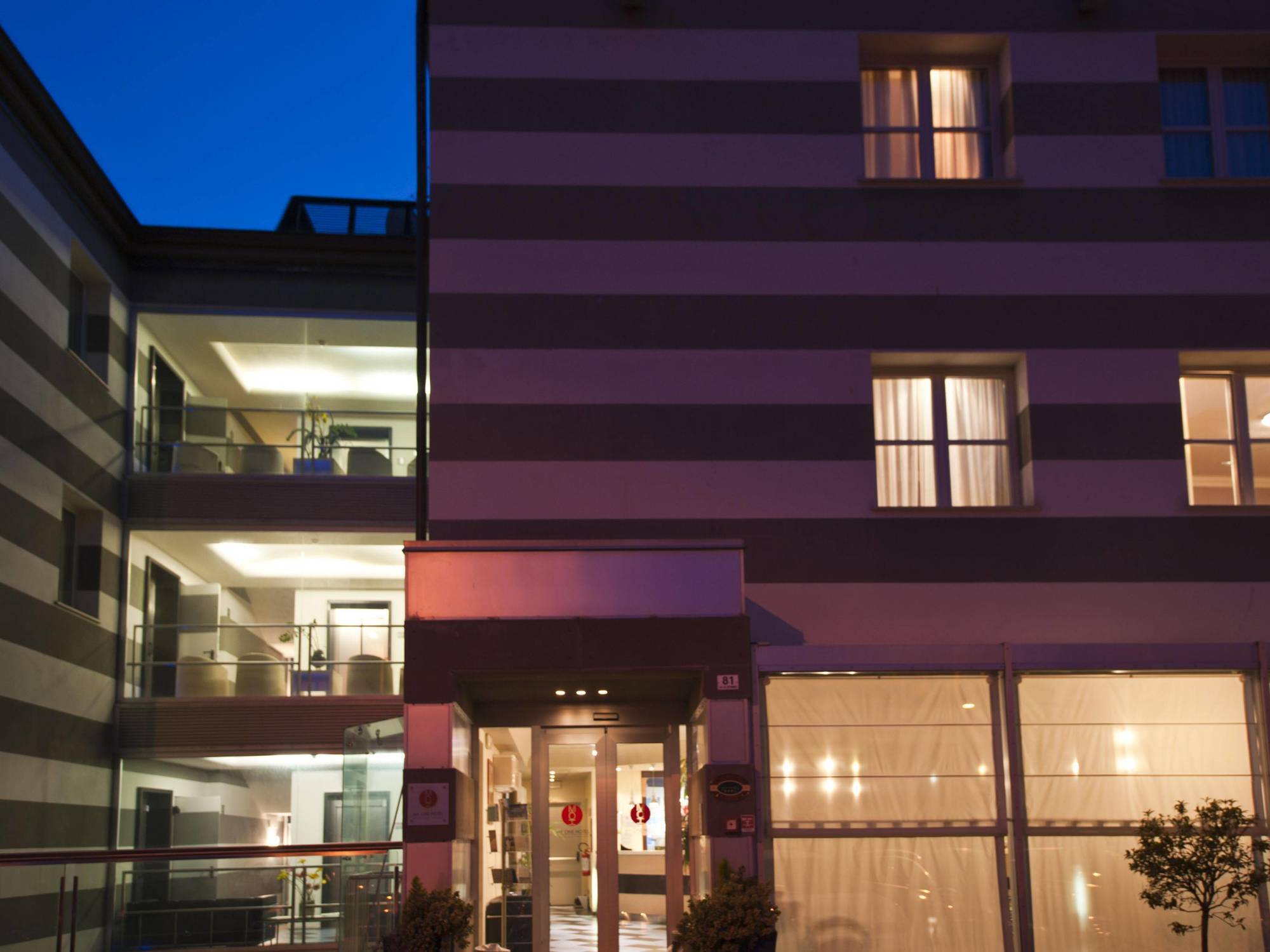 Cdh Hotel La Spezia Luaran gambar